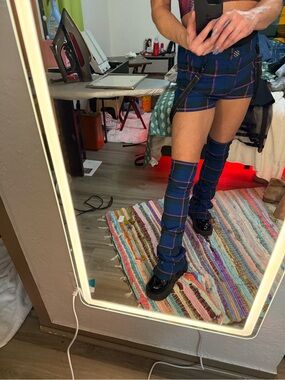 Plaid Mini Skirt and Legwarmers Set - Navy/Green Plaid Women Shorts